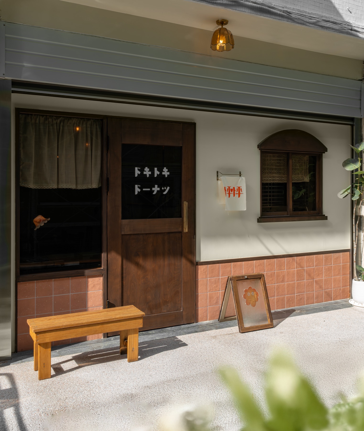 台南甜甜圈店：怦怦甜甜圈 空間細節