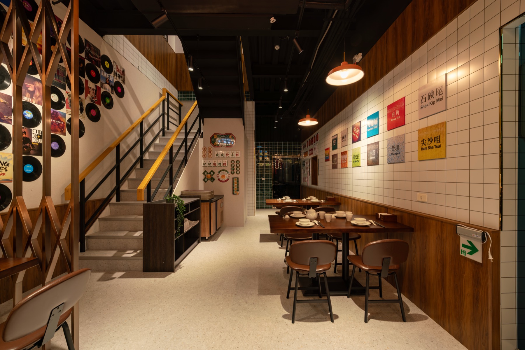 高雄港式茶餐廳：九龍城寨 空間細節